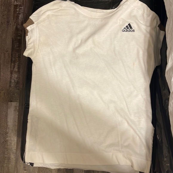 It’s an adidas shirt wore it 3 times! if lower prices lmk!! - Picture 1 of 1